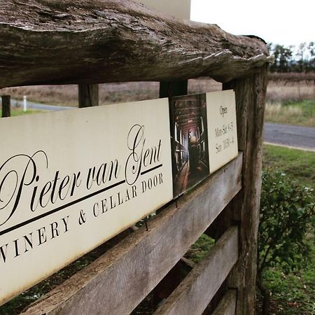 Pieter van Gent Winery&Vineyard Budgee Budgee Exterior foto